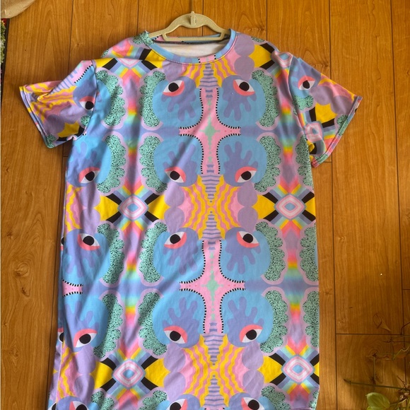 studio mucci Dresses & Skirts - Colorful Studio Mucci T-Shirt Dress